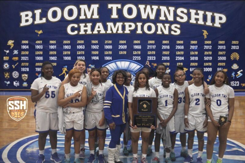 Image for the Tweet beginning: Congratulations Bloom Township Lady Trojans