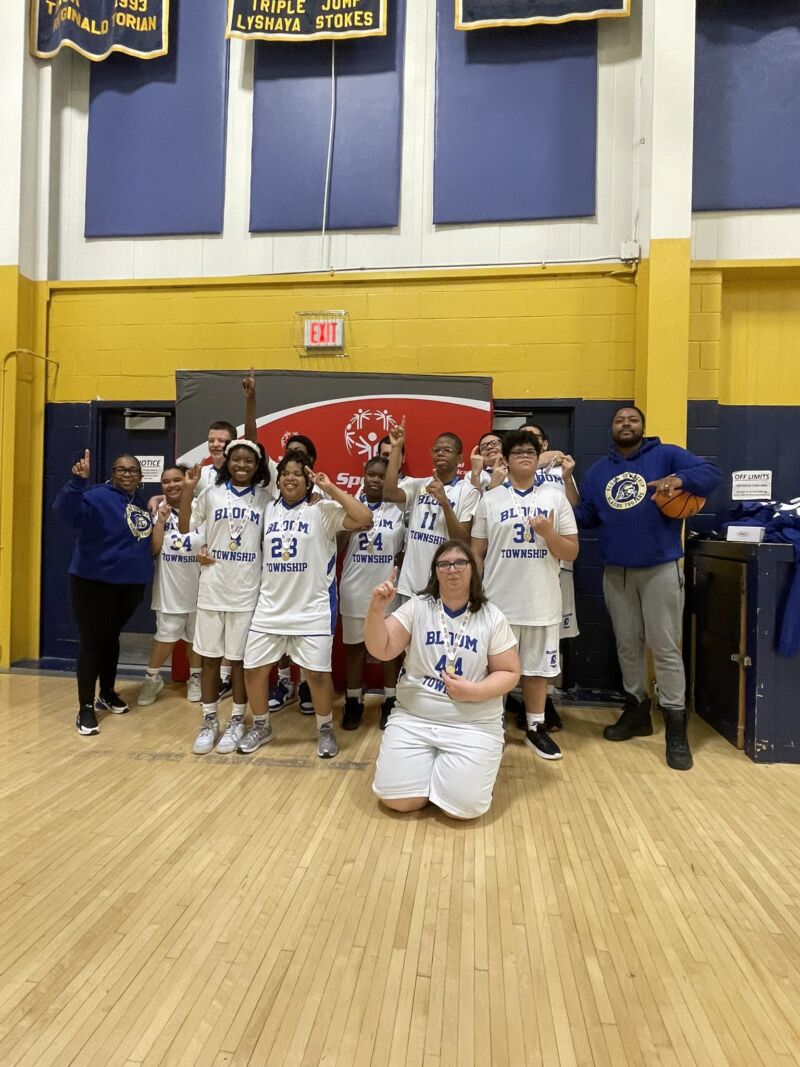 Image for the Tweet beginning: The Special Olympics team has