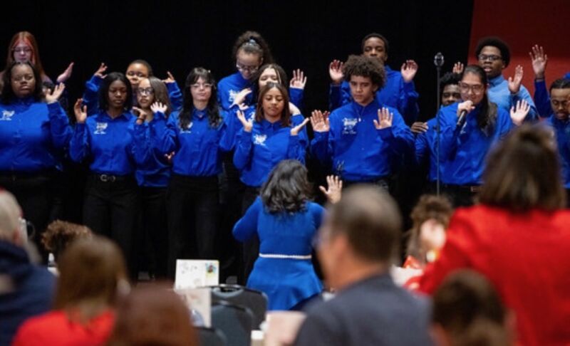 Image for the Tweet beginning: Our Show Choir had an