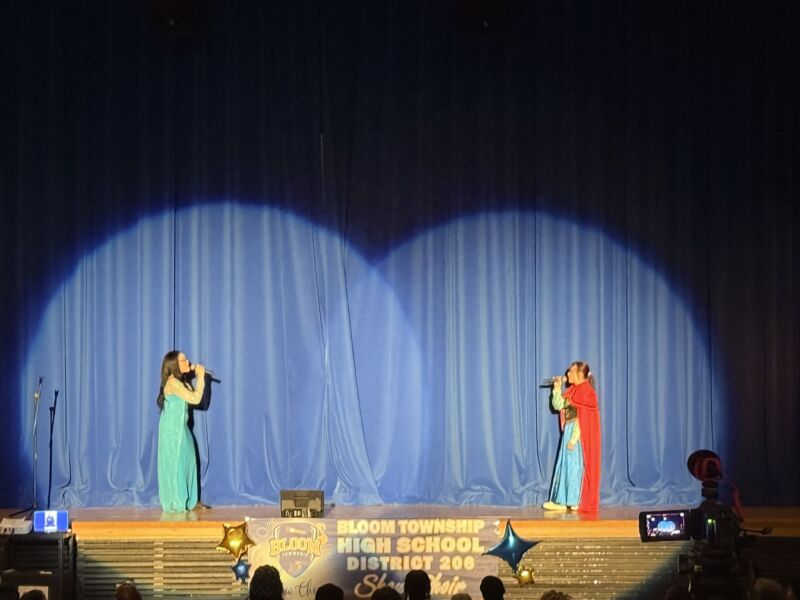 Image for the Tweet beginning: Spring Choir Concert. The students