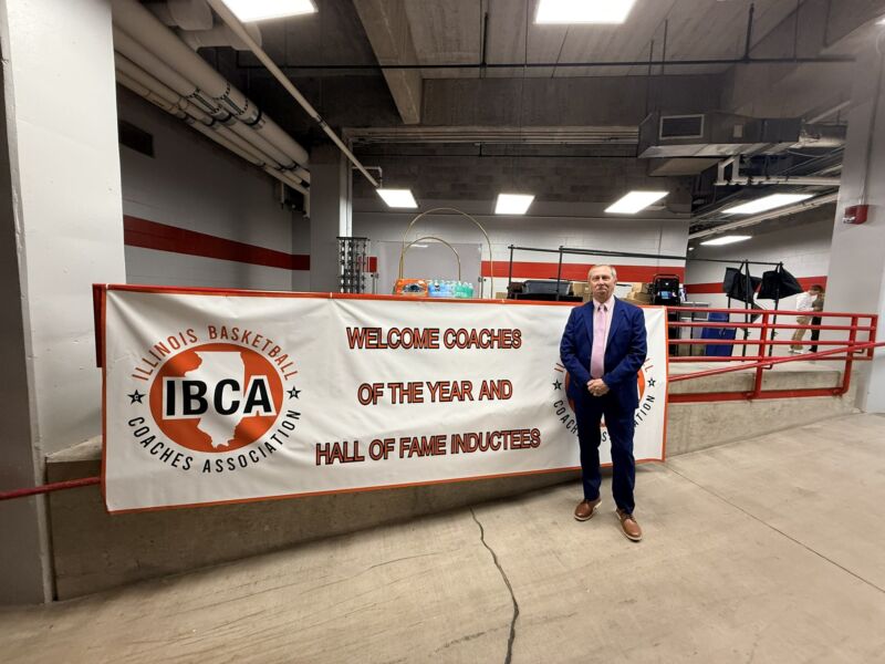 Image for the Tweet beginning: Illinois Basketball Coaches Association (Hall