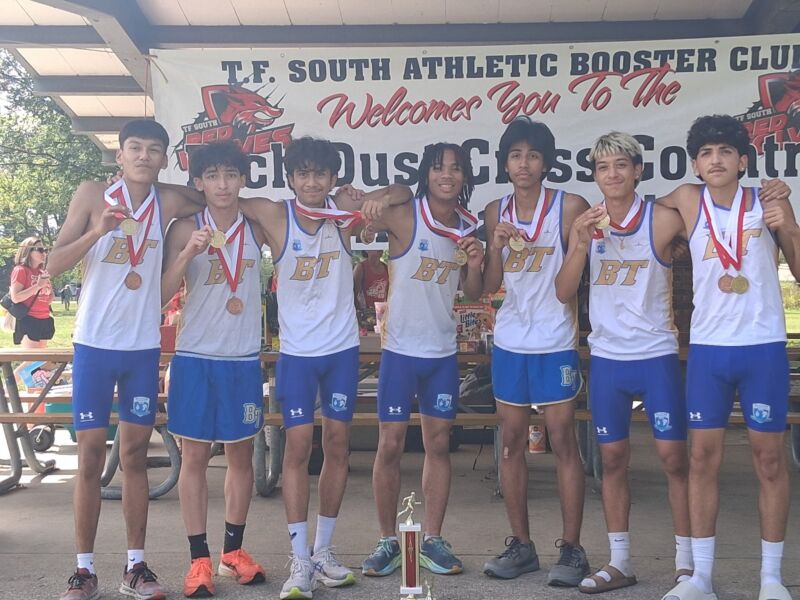 Image for the Tweet beginning: Varsity Boys win the TF