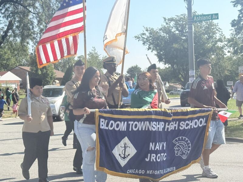 Image for the Tweet beginning: Fiesta Chicago Heights 2026 Parade.